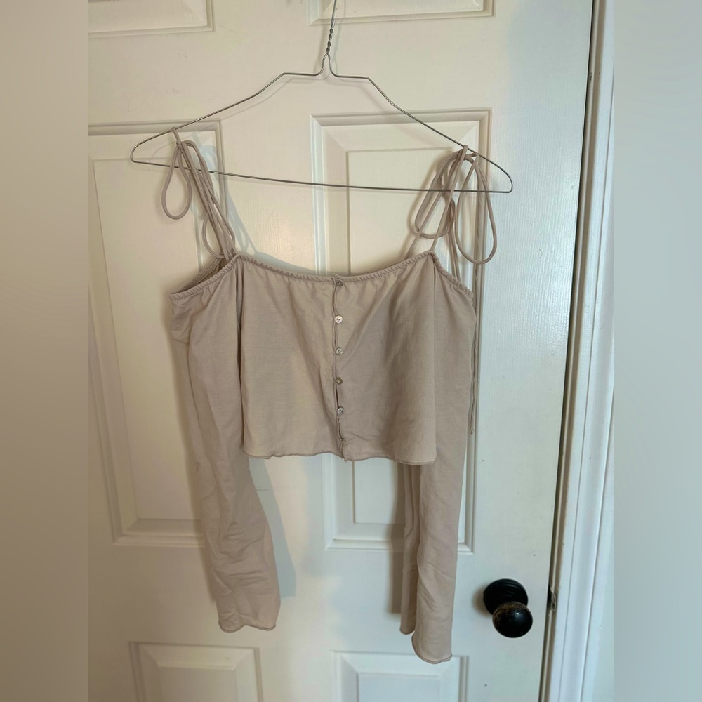 Zara long sleeve cropped blouse/ tie straps - size medium. Tags on, never worn